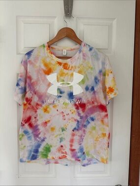 5/$20 Under Armour White Logo Tie-Dye Tee - Multicolor Swirl